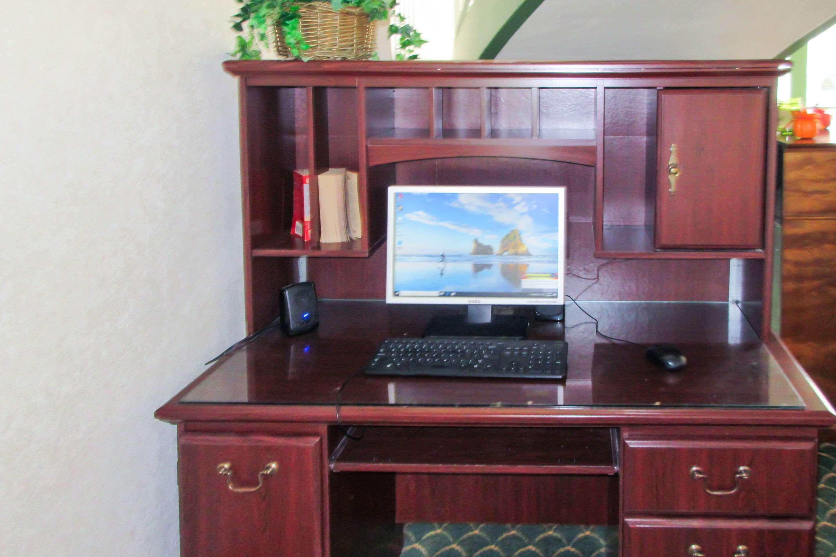 Hotel Days By Wyndham Erie